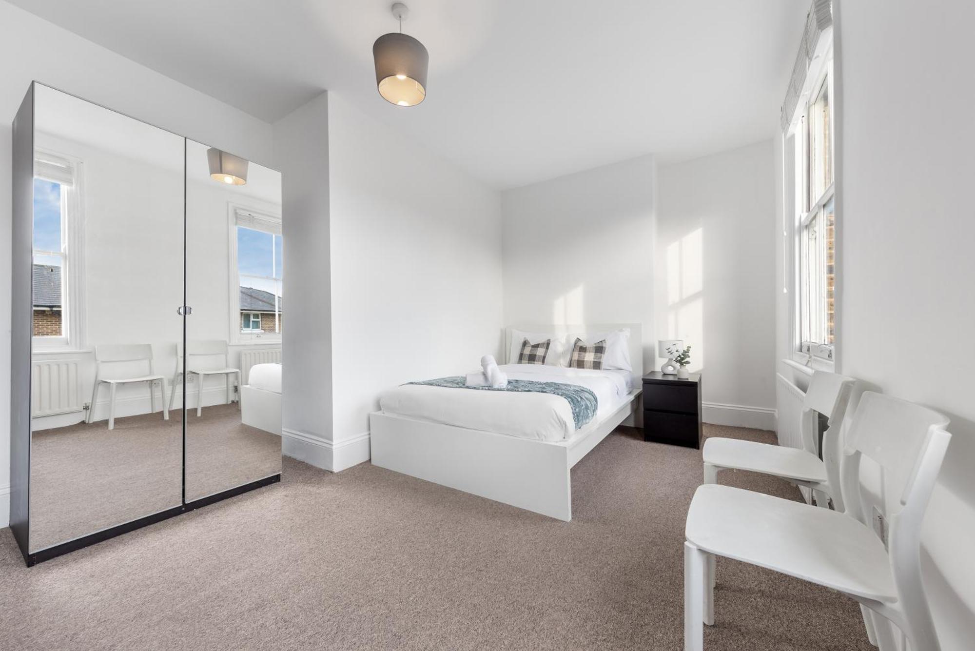 Appartamento Luxury 4 Bedroom Flat With Stunning Shard View From Terrace In London! Next To Station, Sleeps 9