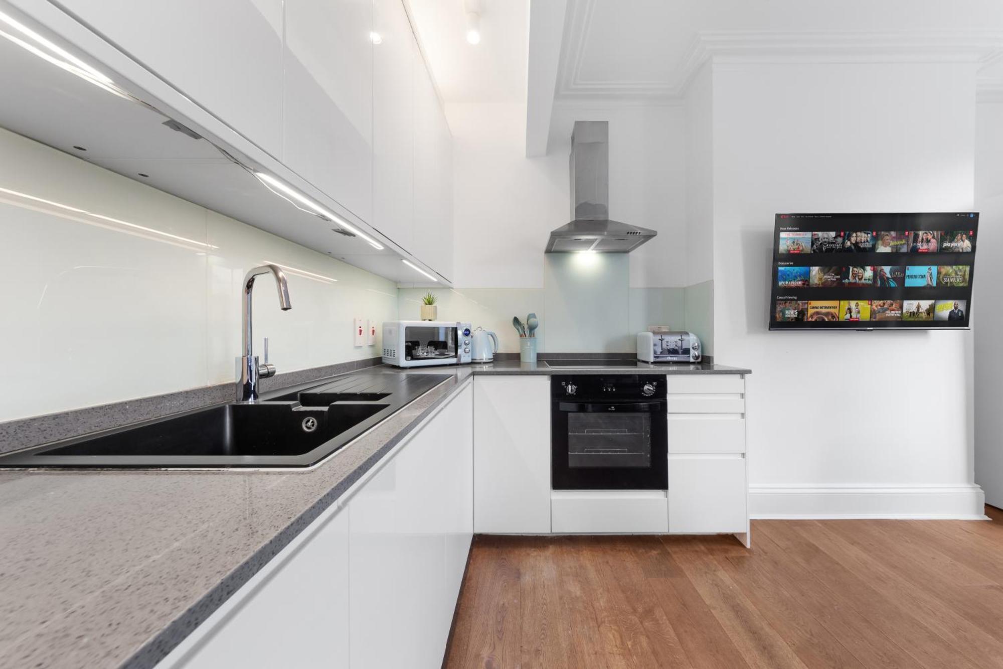 Appartamento Luxury 4 Bedroom Flat With Stunning Shard View From Terrace In London! Next To Station, Sleeps 9 *
