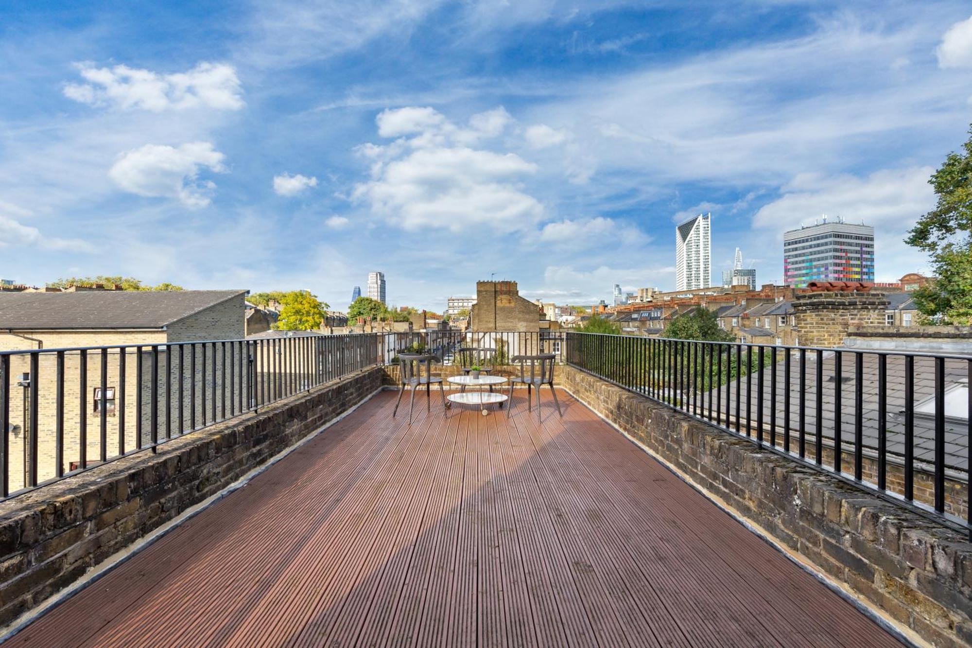 Appartamento Luxury 4 Bedroom Flat With Stunning Shard View From Terrace In London! Next To Station, Sleeps 9 *