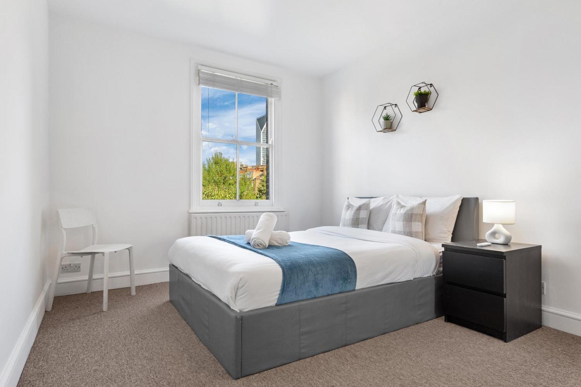 Appartamento Luxury 4 Bedroom Flat With Stunning Shard View From Terrace In London! Next To Station, Sleeps 9 *