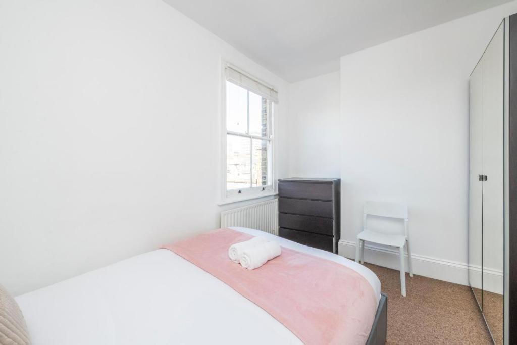 Appartamento Luxury 4 Bedroom Flat With Stunning Shard View From Terrace In London! Next To Station, Sleeps 9 *